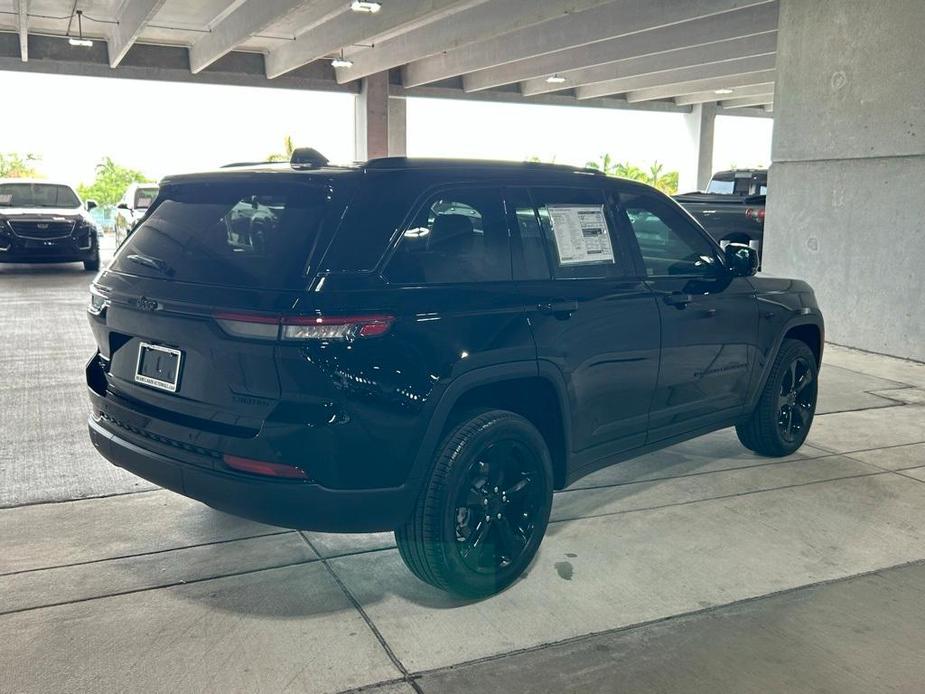 new 2024 Jeep Grand Cherokee car, priced at $40,699