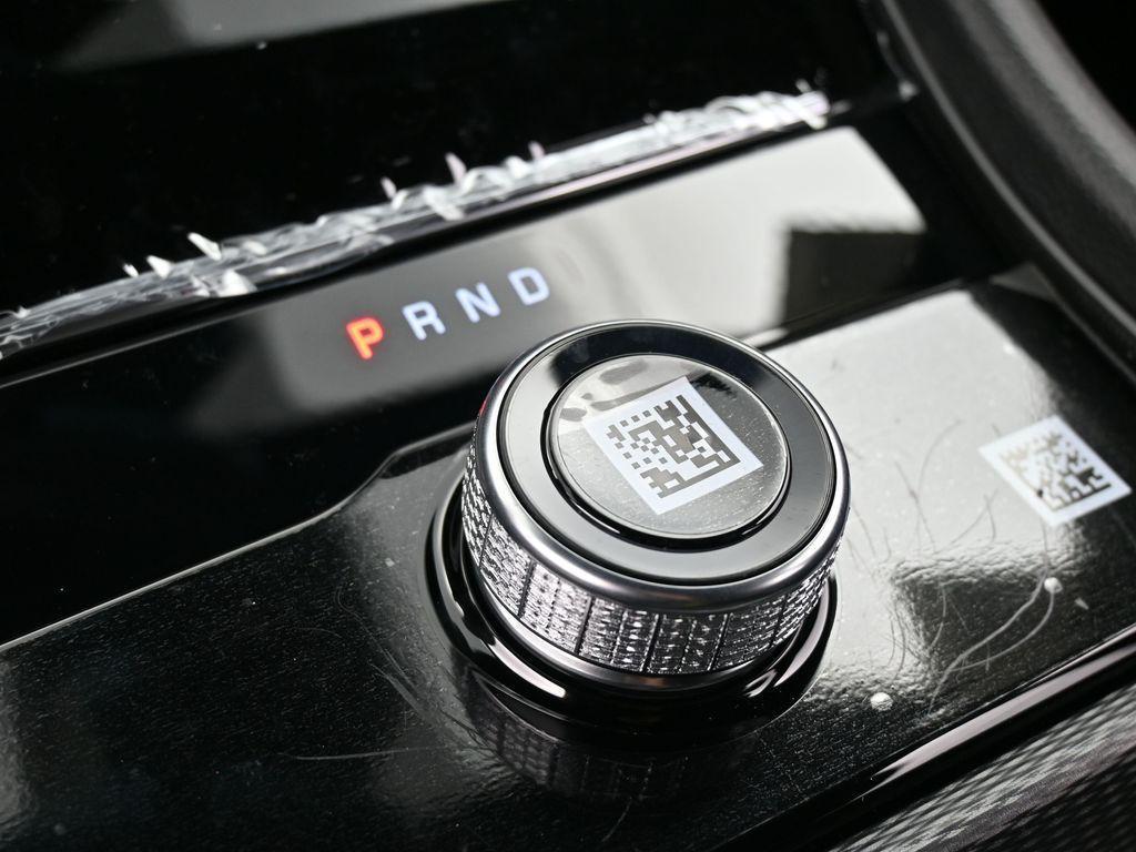 new 2024 Jeep Grand Cherokee car, priced at $40,645