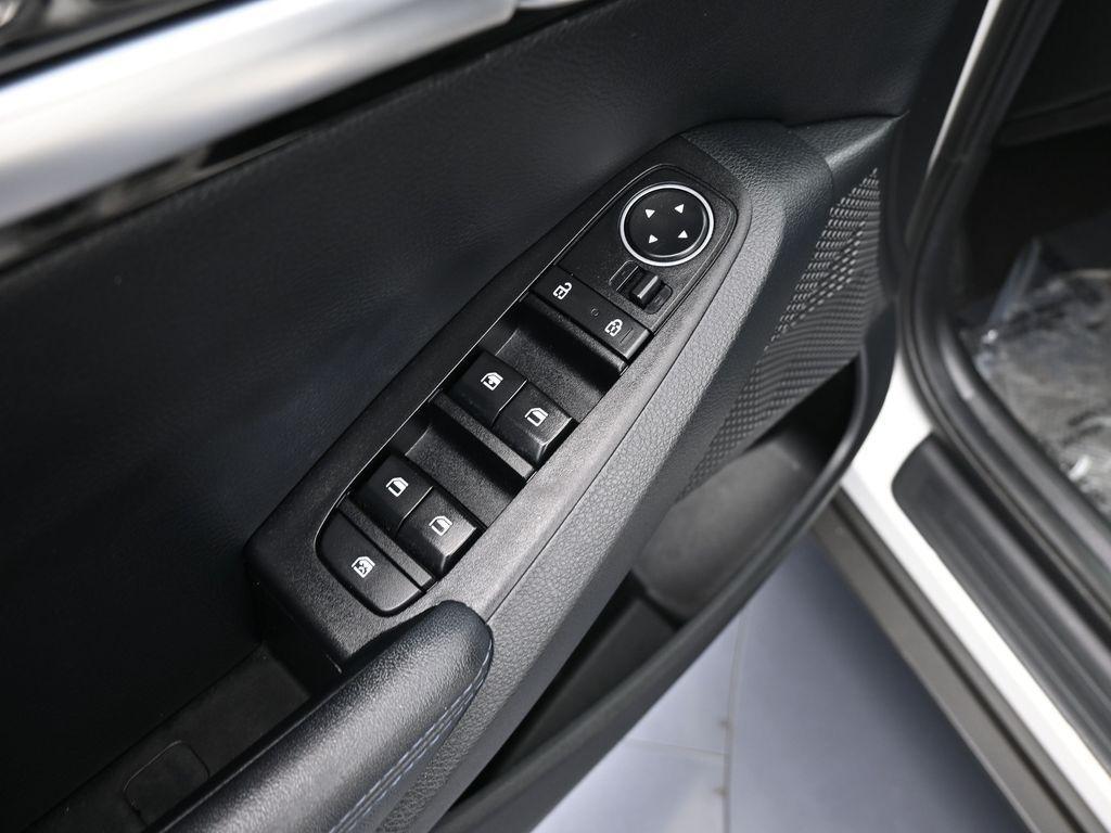 used 2023 Kia Seltos car, priced at $17,323