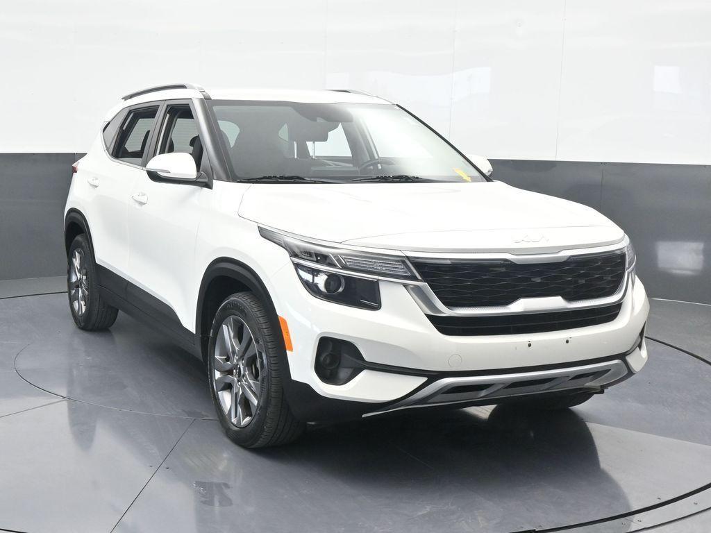 used 2023 Kia Seltos car, priced at $17,323