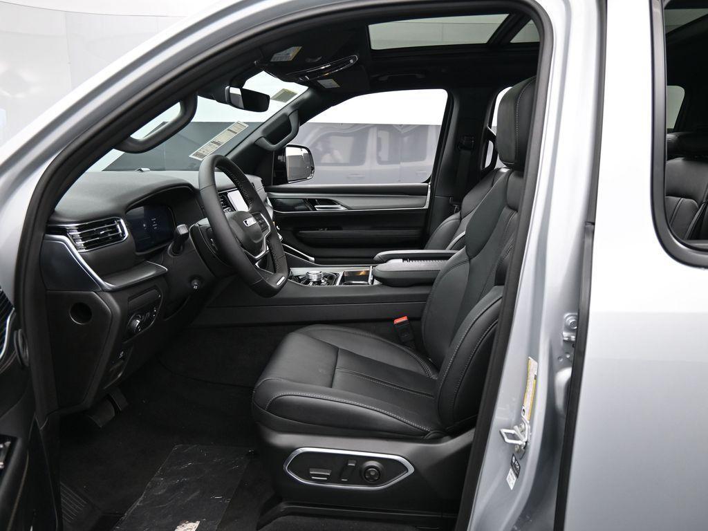 new 2024 Jeep Wagoneer car, priced at $68,520