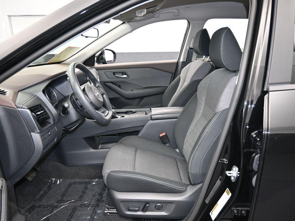 used 2023 Nissan Rogue car, priced at $24,231