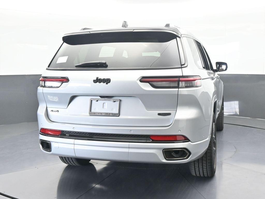 new 2025 Jeep Grand Cherokee L car