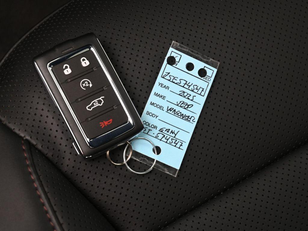 new 2025 Jeep Wagoneer S car, priced at $58,301