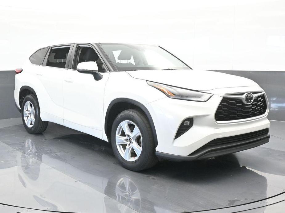 used 2021 Toyota Highlander car, priced at $25,850