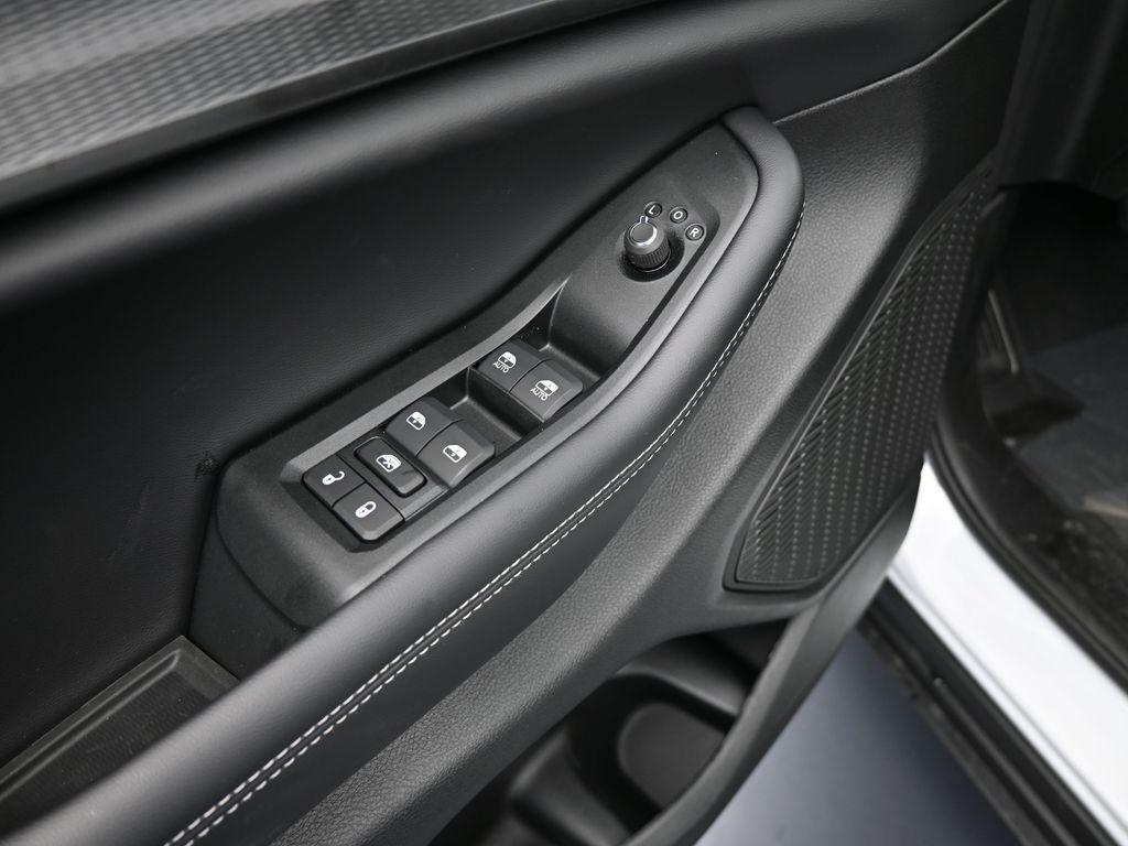 new 2025 Jeep Grand Cherokee car