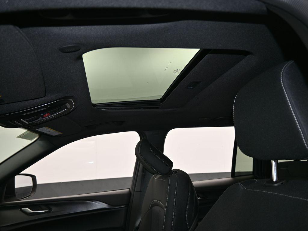 new 2025 Jeep Grand Cherokee car
