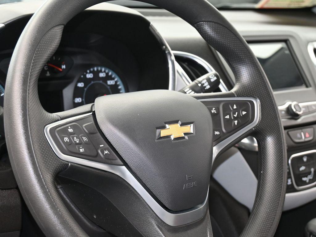 used 2023 Chevrolet Equinox car, priced at $15,996