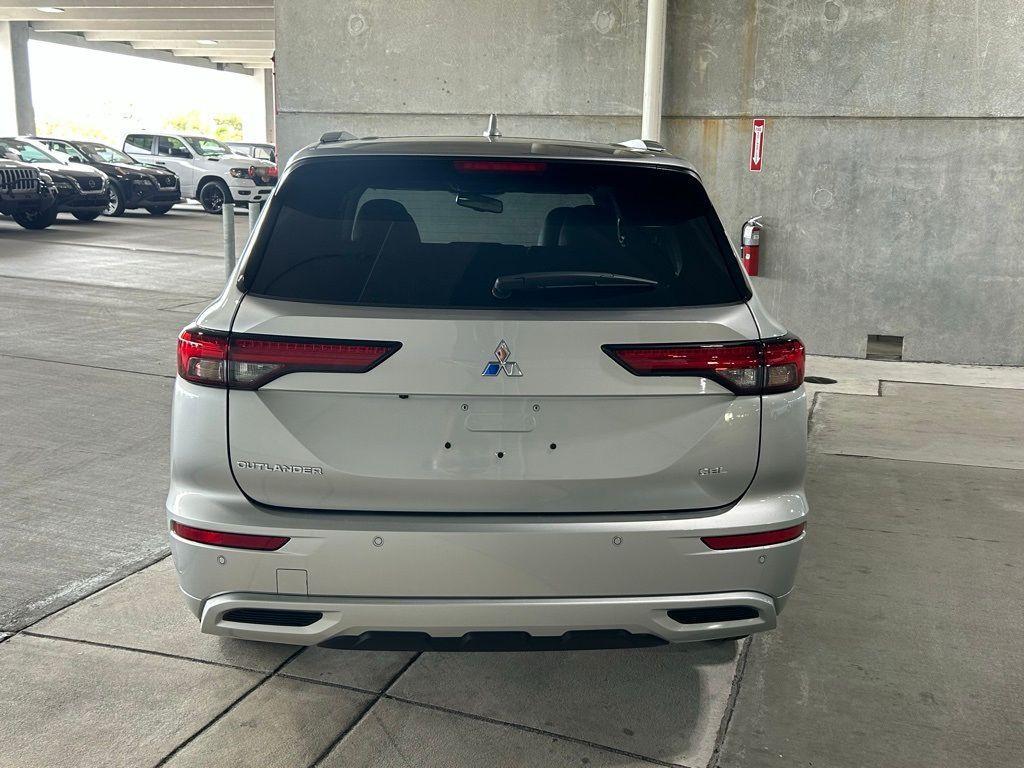 new 2024 Mitsubishi Outlander car, priced at $33,552