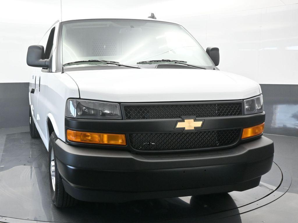 new 2025 Chevrolet Express 2500 car, priced at $43,235