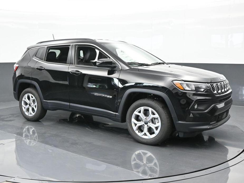 new 2025 Jeep Compass car, priced at $28,187