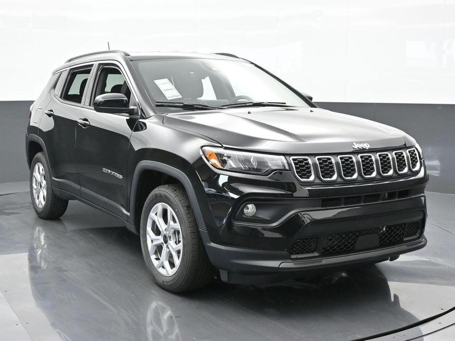 new 2025 Jeep Compass car, priced at $28,187