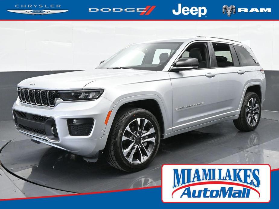 new 2024 Jeep Grand Cherokee car, priced at $51,257