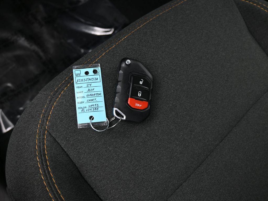 used 2024 Jeep Gladiator car, priced at $34,376