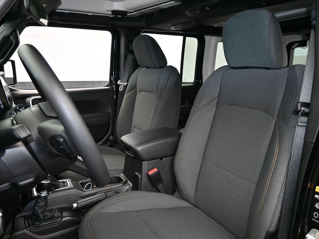 new 2026 Jeep Wrangler car, priced at $46,630