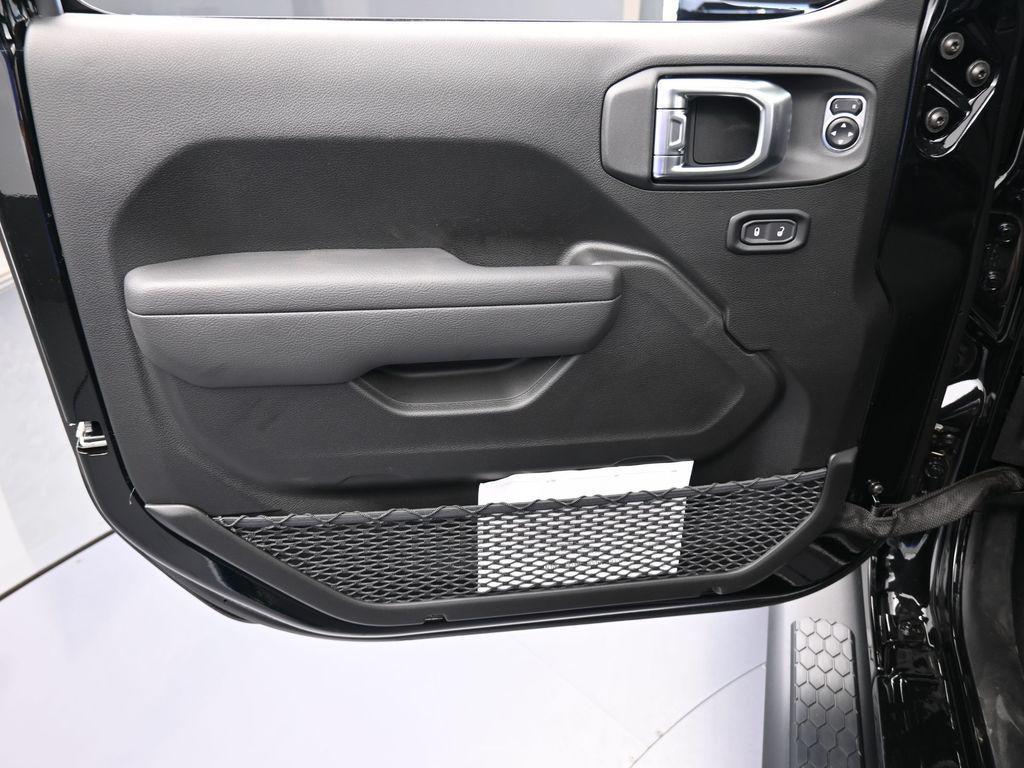 new 2026 Jeep Wrangler car, priced at $50,885