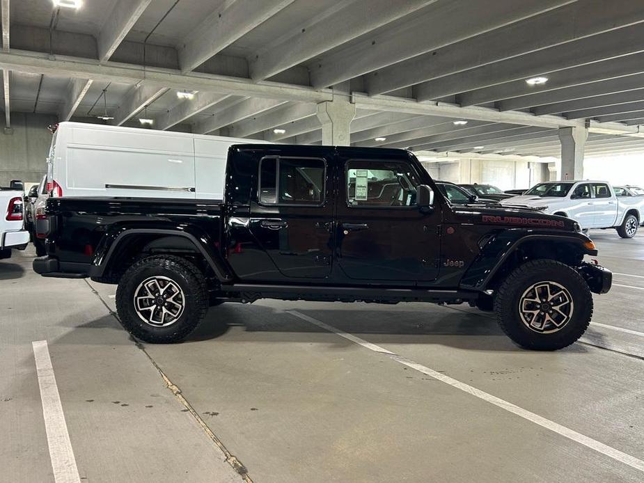 new 2024 Jeep Gladiator car, priced at $57,922