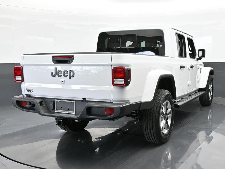 new 2024 Jeep Gladiator car, priced at $44,408