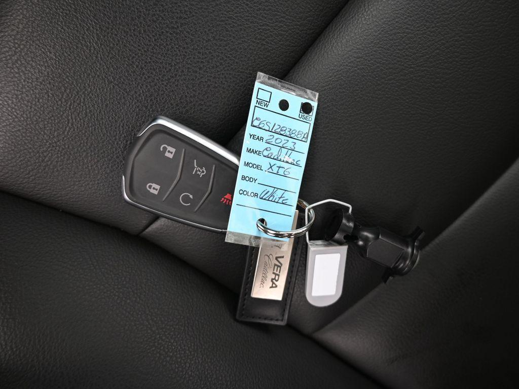 used 2023 Cadillac XT6 car, priced at $32,457