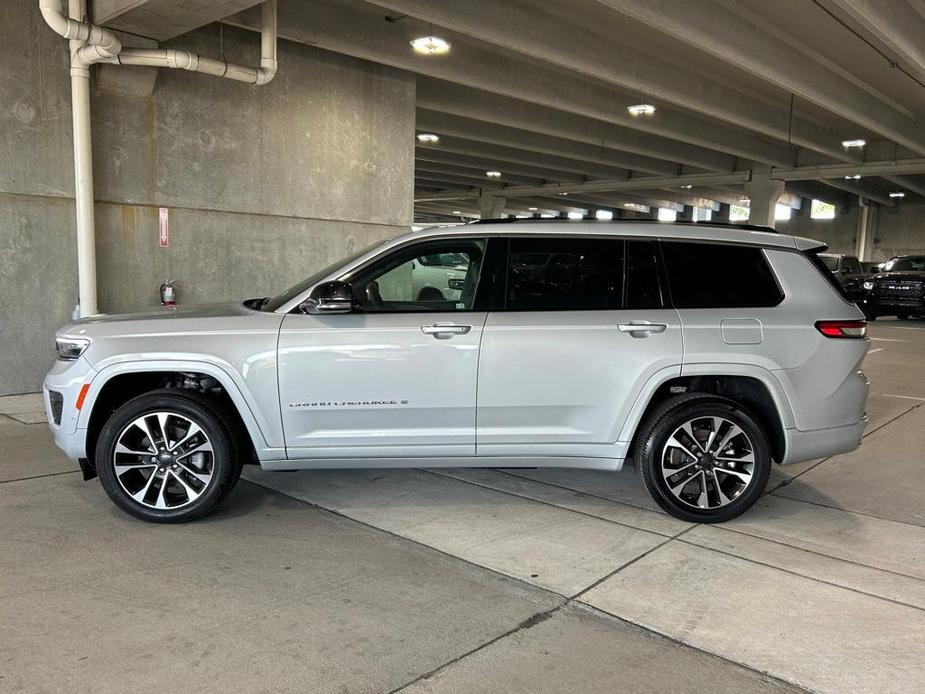 new 2022 Jeep Grand Cherokee L car, priced at $57,037