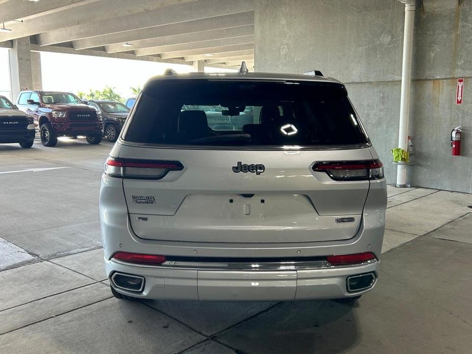 new 2022 Jeep Grand Cherokee L car, priced at $57,037