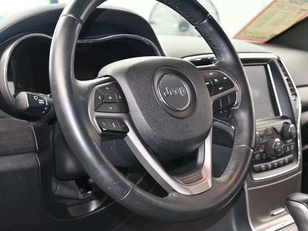 used 2018 Jeep Grand Cherokee car, priced at $18,999