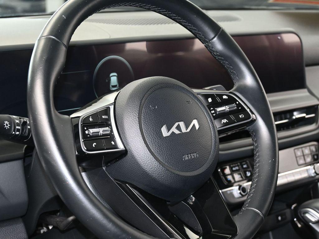 used 2024 Kia Seltos car, priced at $18,990