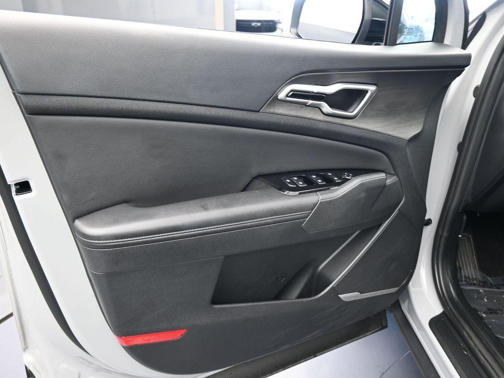 used 2024 Kia Sportage car, priced at $25,898