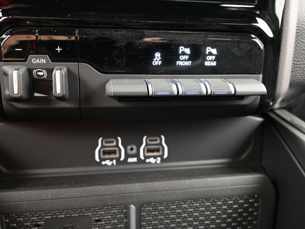 new 2025 Ram 1500 car