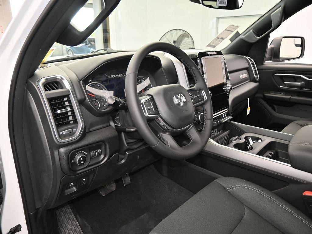 new 2025 Ram 1500 car