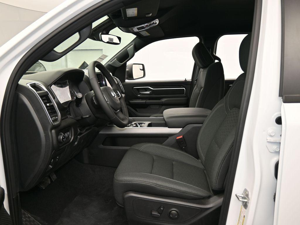 new 2025 Ram 1500 car