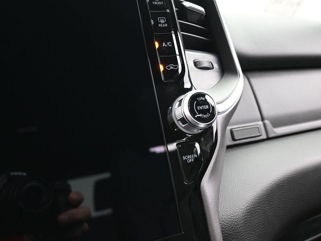 new 2025 Ram 1500 car