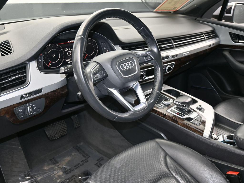 used 2019 Audi Q7 car, priced at $19,999