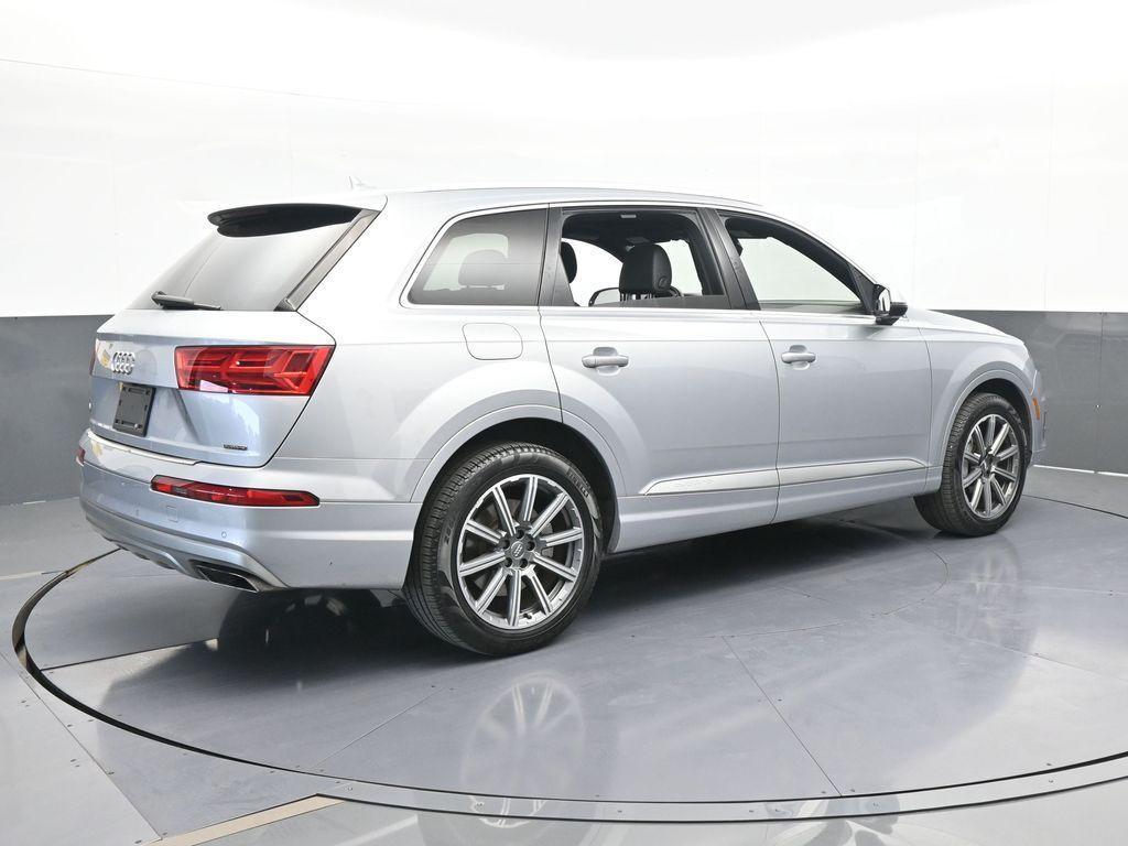 used 2019 Audi Q7 car, priced at $19,999