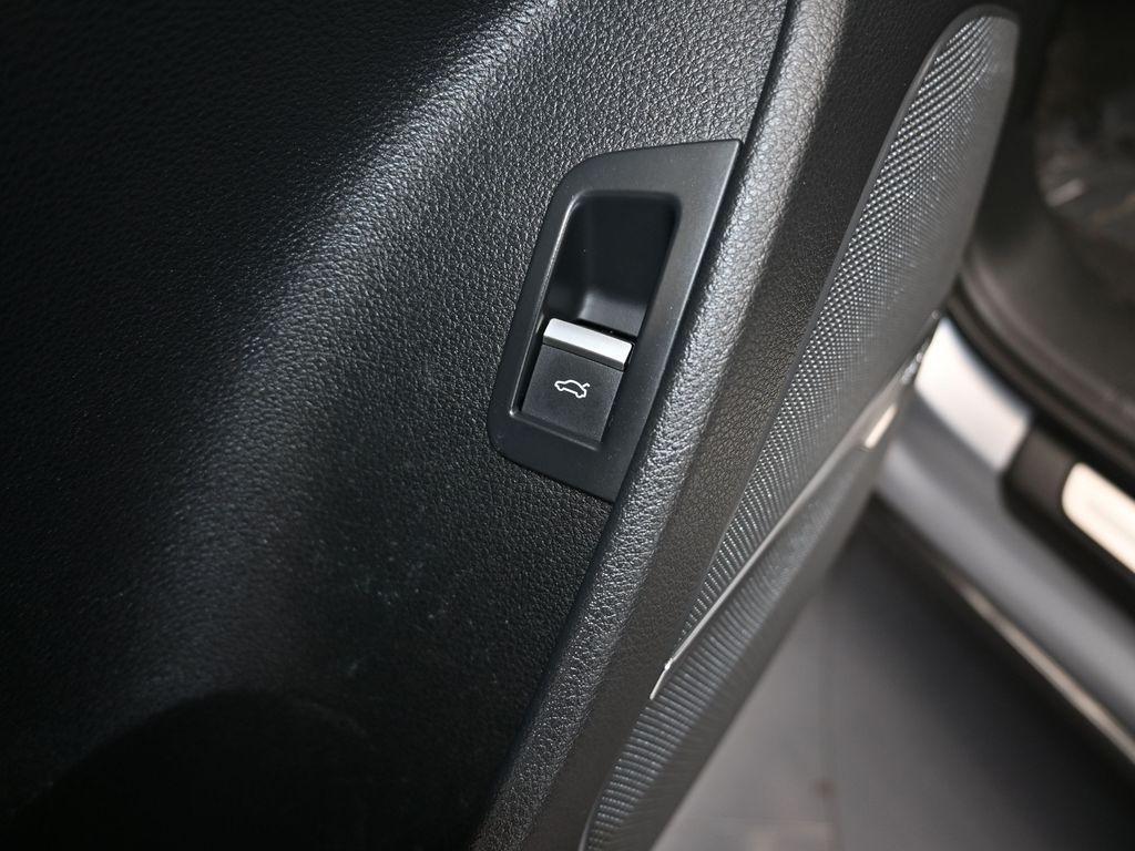 used 2019 Audi Q7 car, priced at $19,999