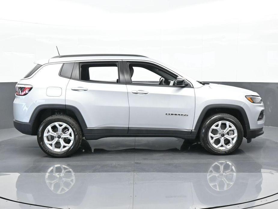 new 2025 Jeep Compass car, priced at $28,187