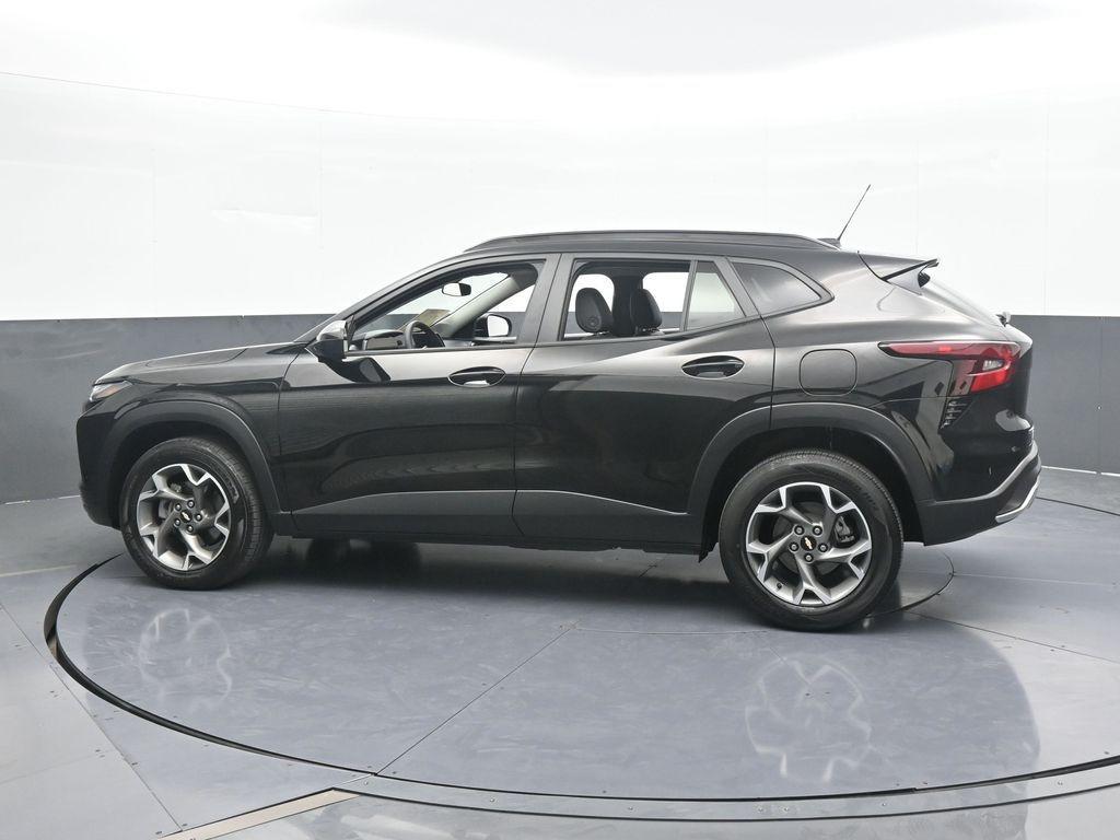 used 2024 Chevrolet Trax car, priced at $17,421