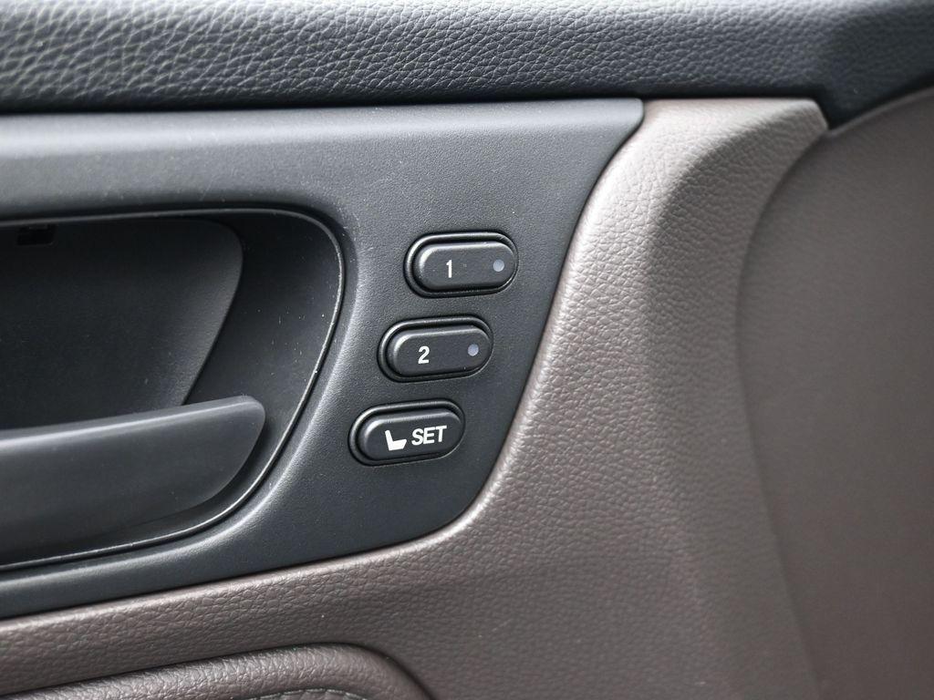 used 2019 Honda Odyssey car, priced at $17,317