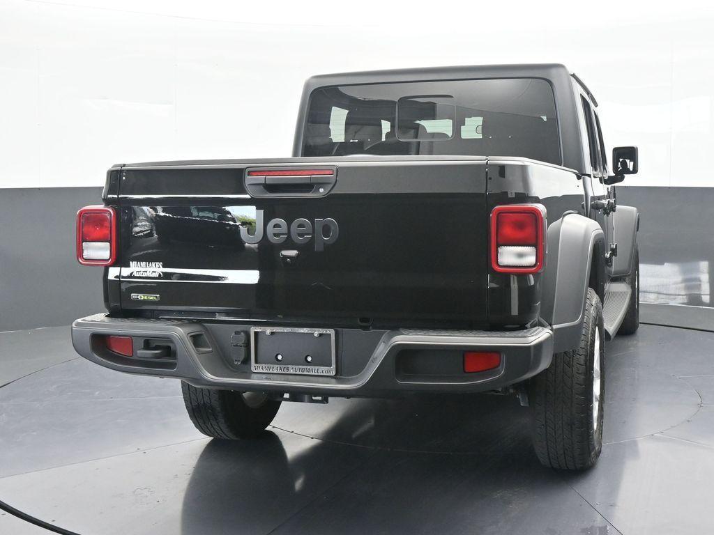 used 2023 Jeep Gladiator car, priced at $31,990