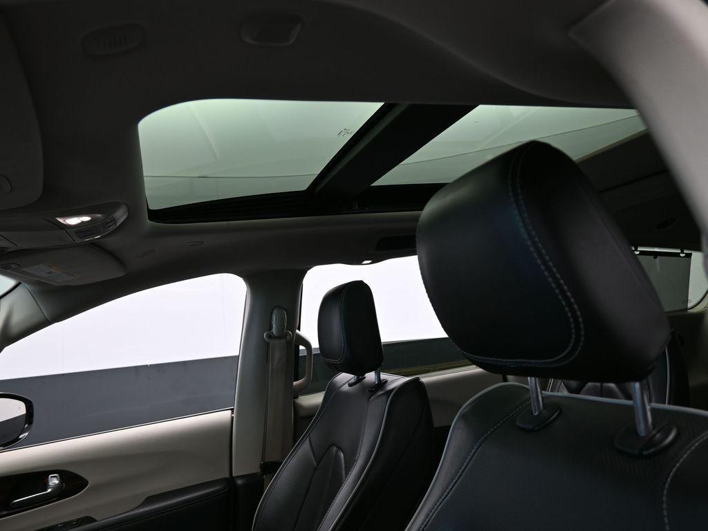 used 2023 Chrysler Pacifica car, priced at $23,595