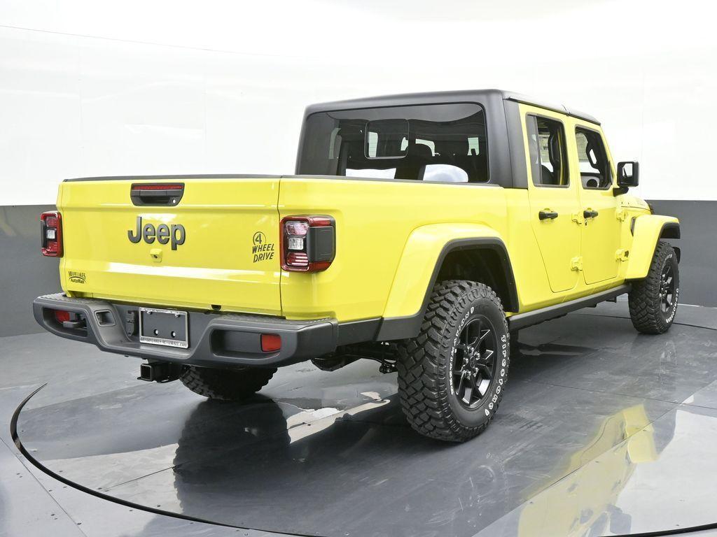 new 2024 Jeep Gladiator car, priced at $40,845