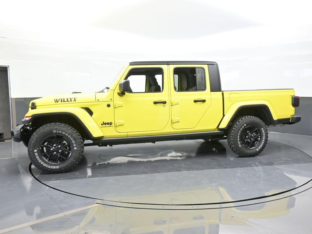 new 2024 Jeep Gladiator car, priced at $40,845
