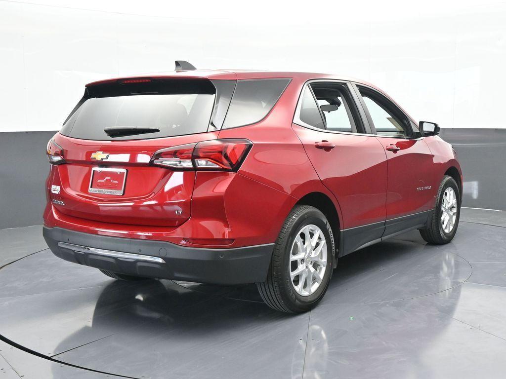 used 2022 Chevrolet Equinox car, priced at $15,989