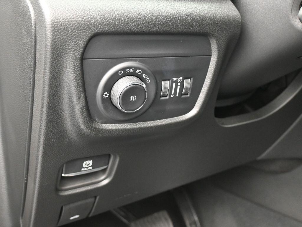 used 2024 Jeep Grand Cherokee L car, priced at $43,994