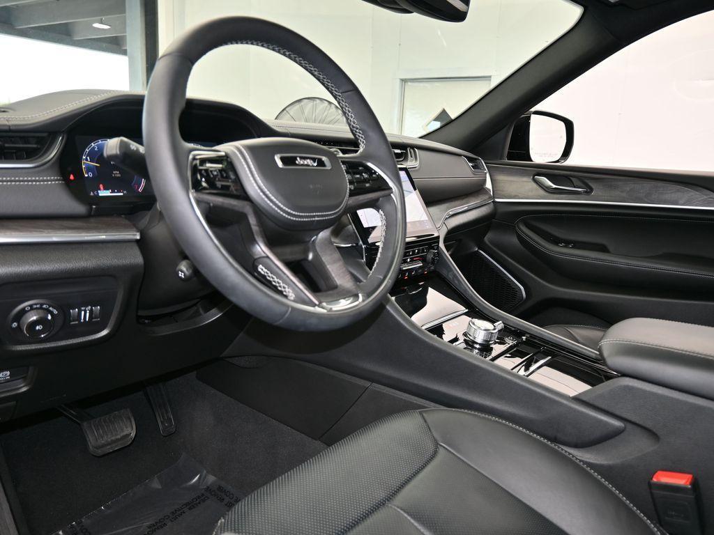 used 2024 Jeep Grand Cherokee L car, priced at $43,994
