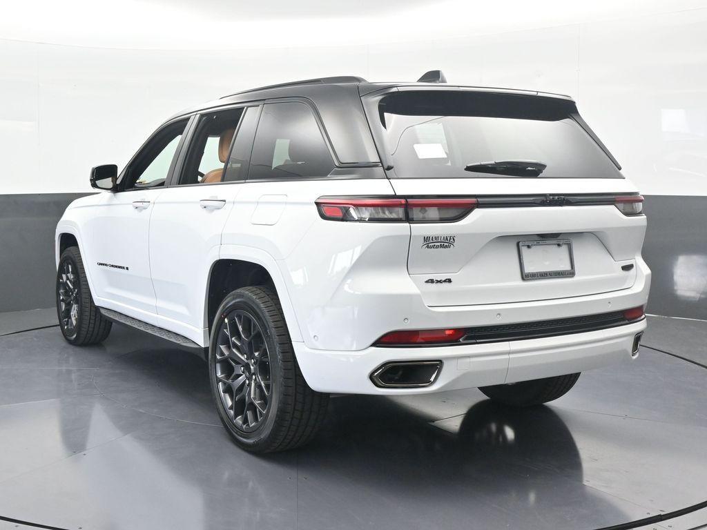 new 2025 Jeep Grand Cherokee car