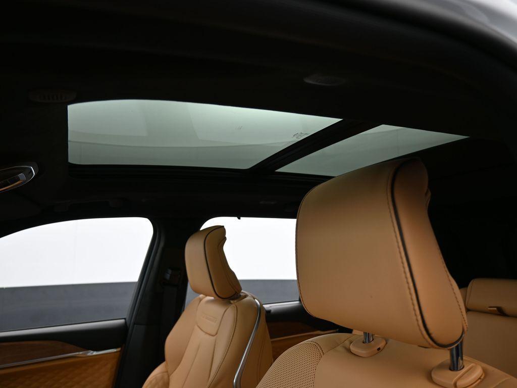 new 2025 Jeep Grand Cherokee car