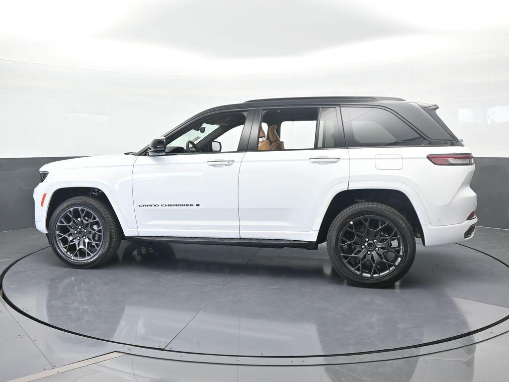 new 2025 Jeep Grand Cherokee car