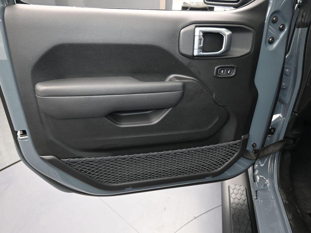 new 2026 Jeep Wrangler car, priced at $46,630