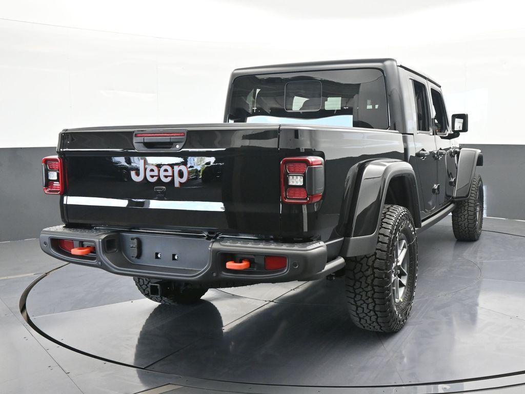 new 2025 Jeep Gladiator car